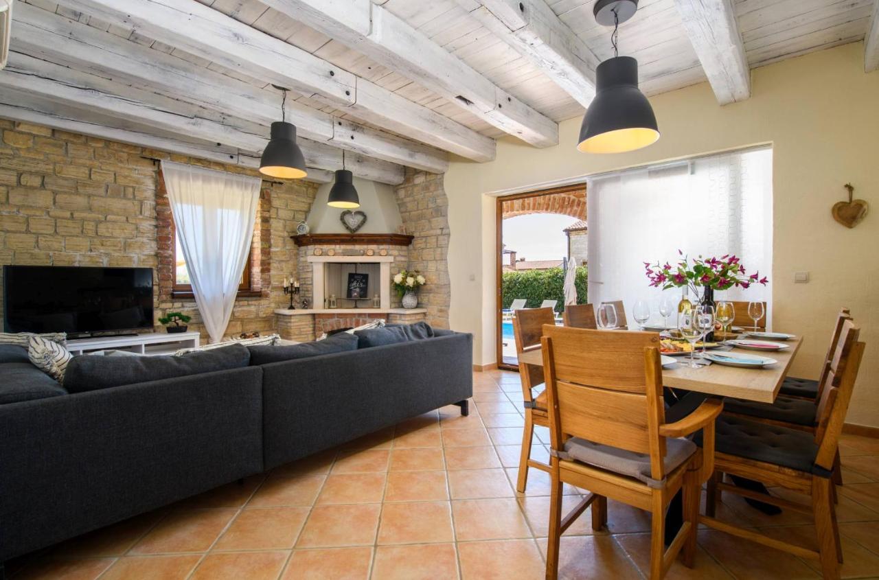 Paradis Villa Stone Queen With Heated Pool Butkovići 외부 사진
