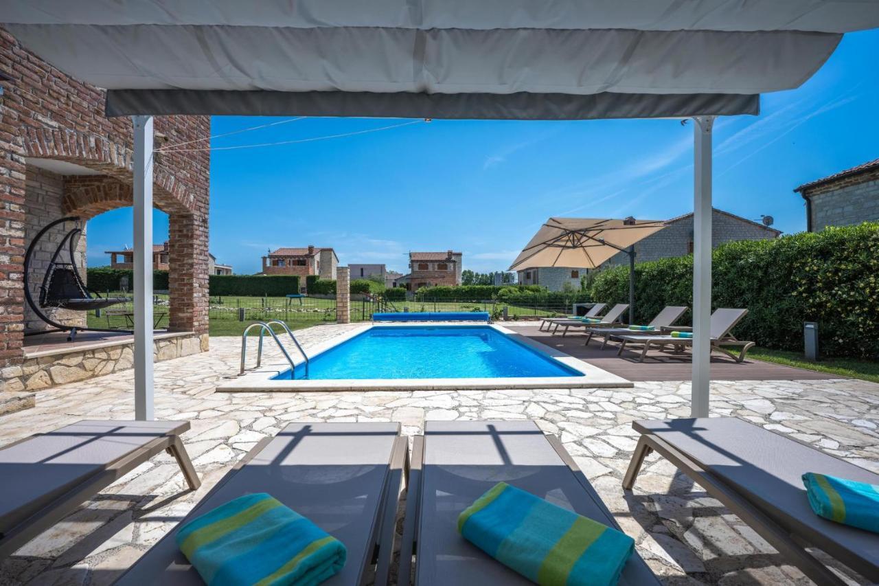 Paradis Villa Stone Queen With Heated Pool Butkovići 외부 사진