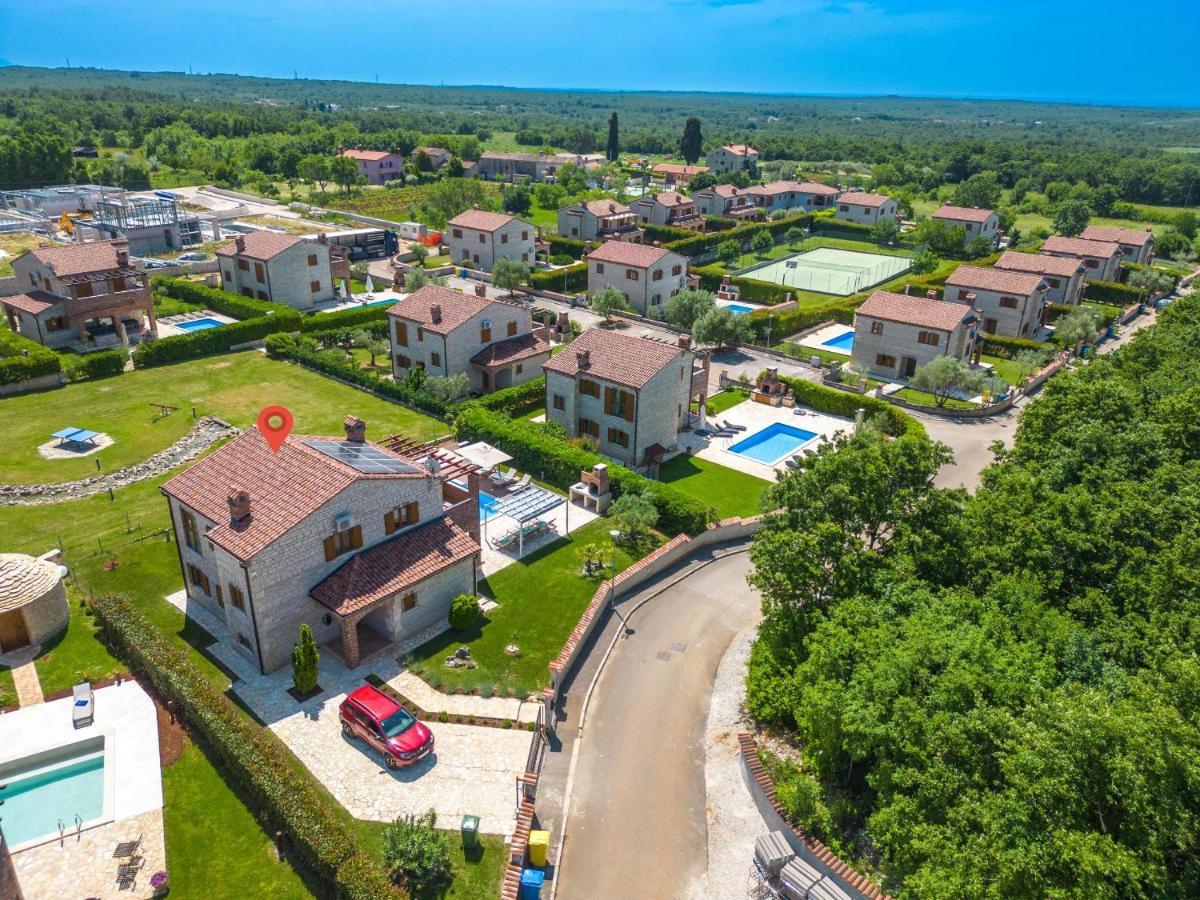 Paradis Villa Stone Queen With Heated Pool Butkovići 외부 사진