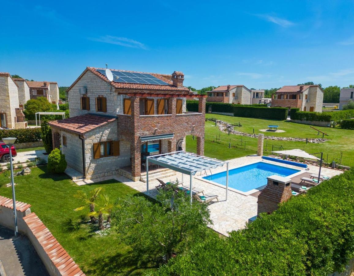 Paradis Villa Stone Queen With Heated Pool Butkovići 외부 사진