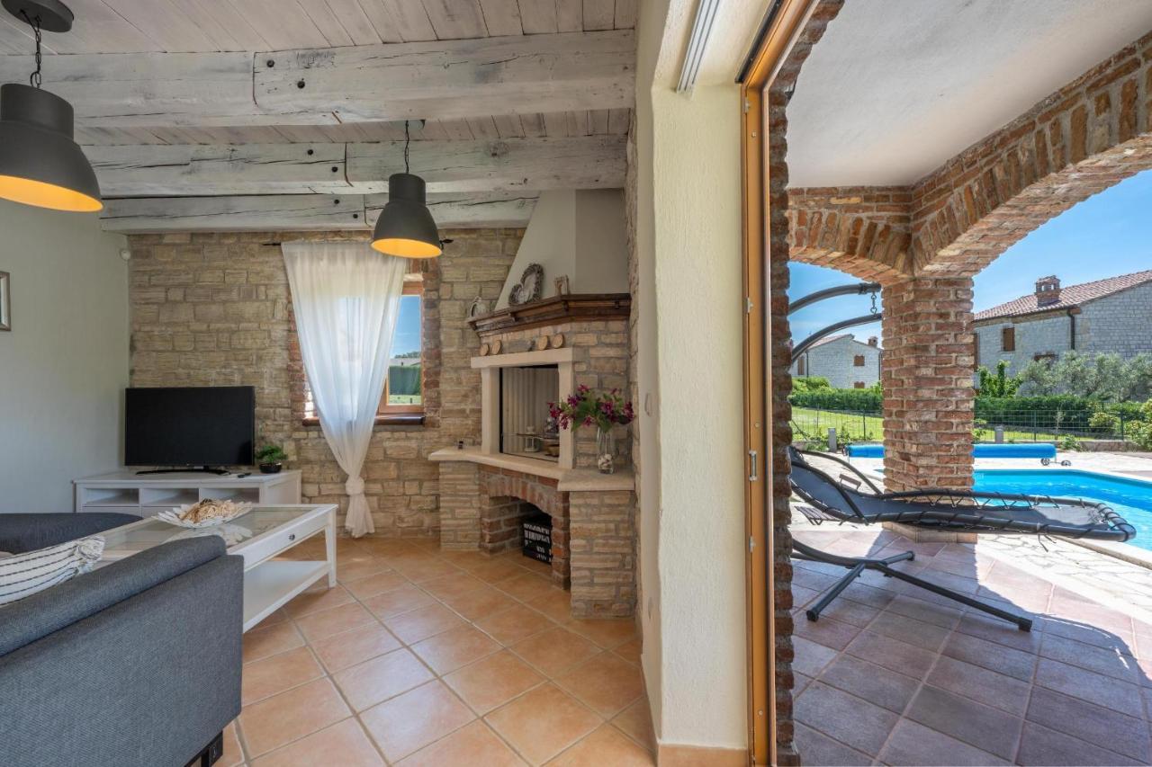 Paradis Villa Stone Queen With Heated Pool Butkovići 외부 사진